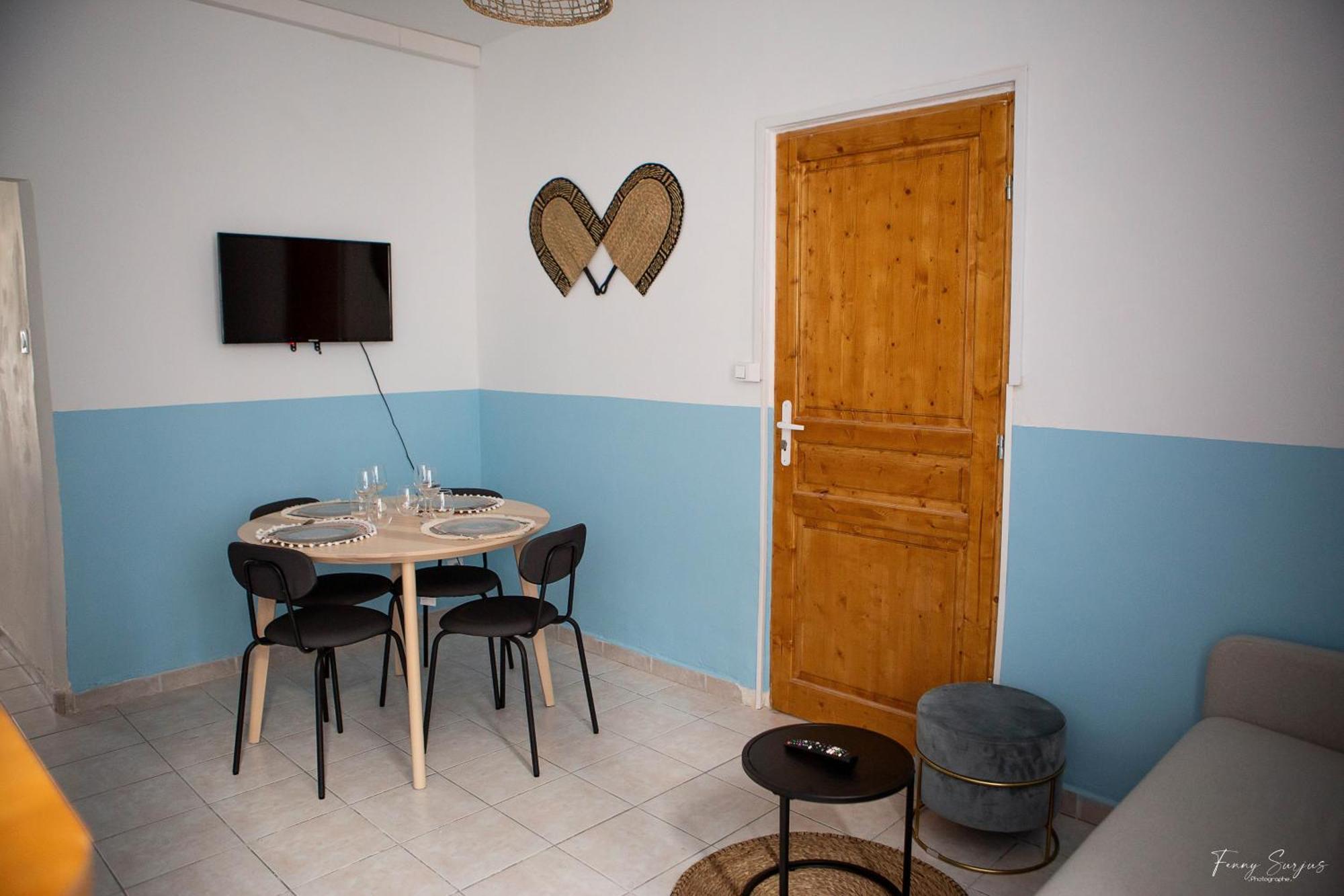 Appartements Confortables - Gare A 5 Min Pied - 20Min De La Plage - Terrasse Perpignan Buitenkant foto